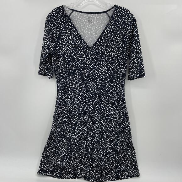 Title nine Dresses & Skirts - TITLE NINE Dream Short Sleeve Dress Women Size S Soft Stretch Jersey Black White